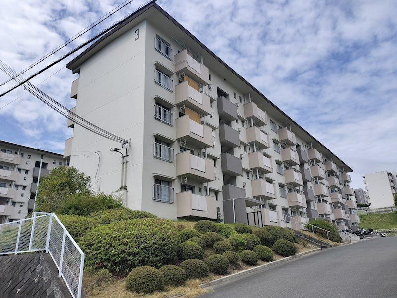 3LDK apartment in Ibaraki, Osaka - Photo 1