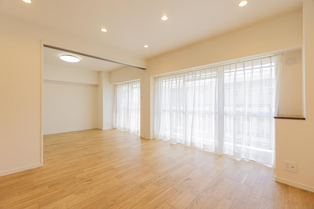 2LDK apartment in Fujisawa, Kanagawa - Photo 1