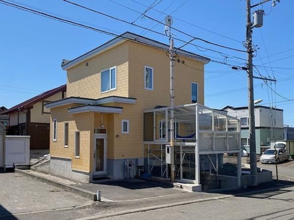 3LDK house in Kitahiroshima, Hokkaido - Photo 1