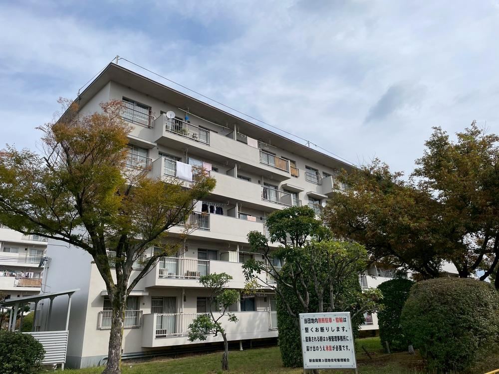 2LDK apartment in Kita Ward, Sakai, Osaka - Photo 1