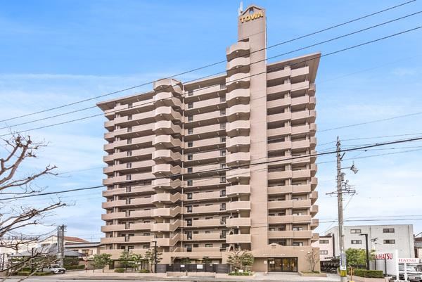 4LDK apartment in Gifu, Gifu - Photo 1