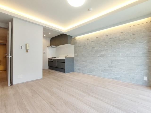 2LDK+S apartment in Kawaguchi, Saitama - Photo 1