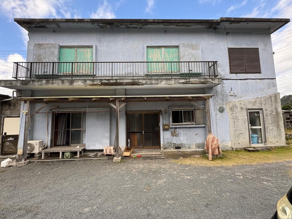 2LDK house in Niijima, Tokyo - Photo 1
