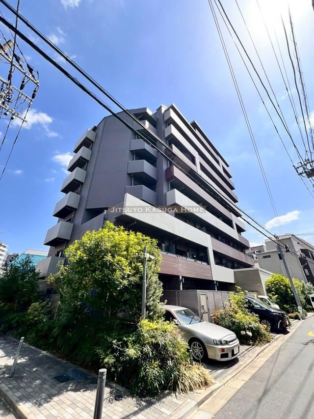 1LDK+S apartment in Kita Ward, Tokyo - Photo 1