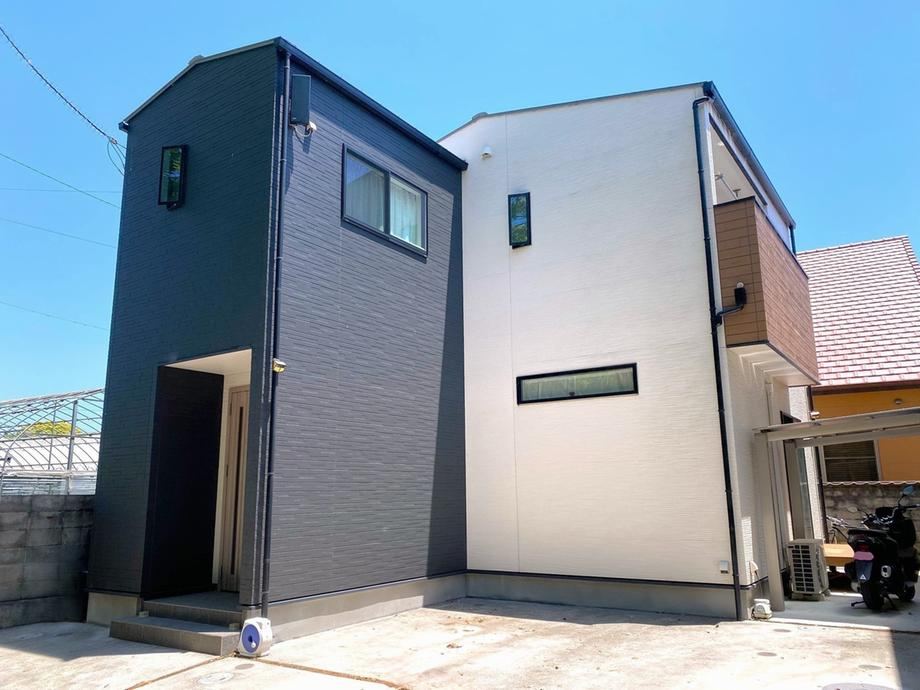 3LDK house in Matsuyama, Ehime - Photo 1