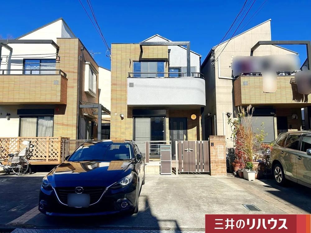 4LDK house in Suginami Ward, Tokyo - Photo 1