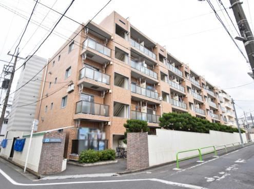2LDK apartment in Nerima Ward, Tokyo - Photo 1