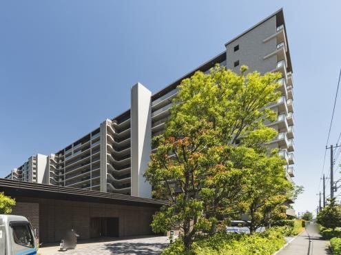 4LDK apartment in Yamato, Kanagawa - Photo 1