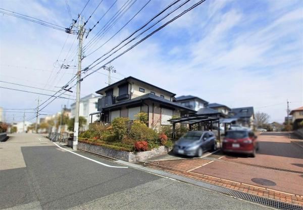 5LDK house in Kita Ward, Kobe, Hyogo - Photo 1
