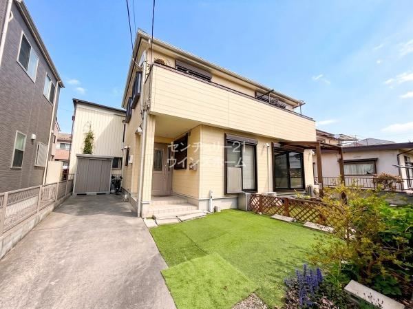 5LDK house in Kawaguchi, Saitama - Photo 1