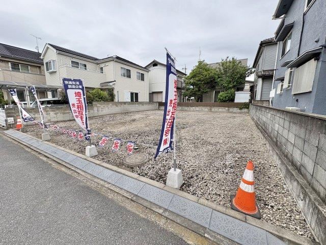 195 m² land in Koshigaya, Saitama - Photo 1