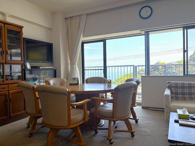2LDK apartment in Atami, Shizuoka - Photo 1
