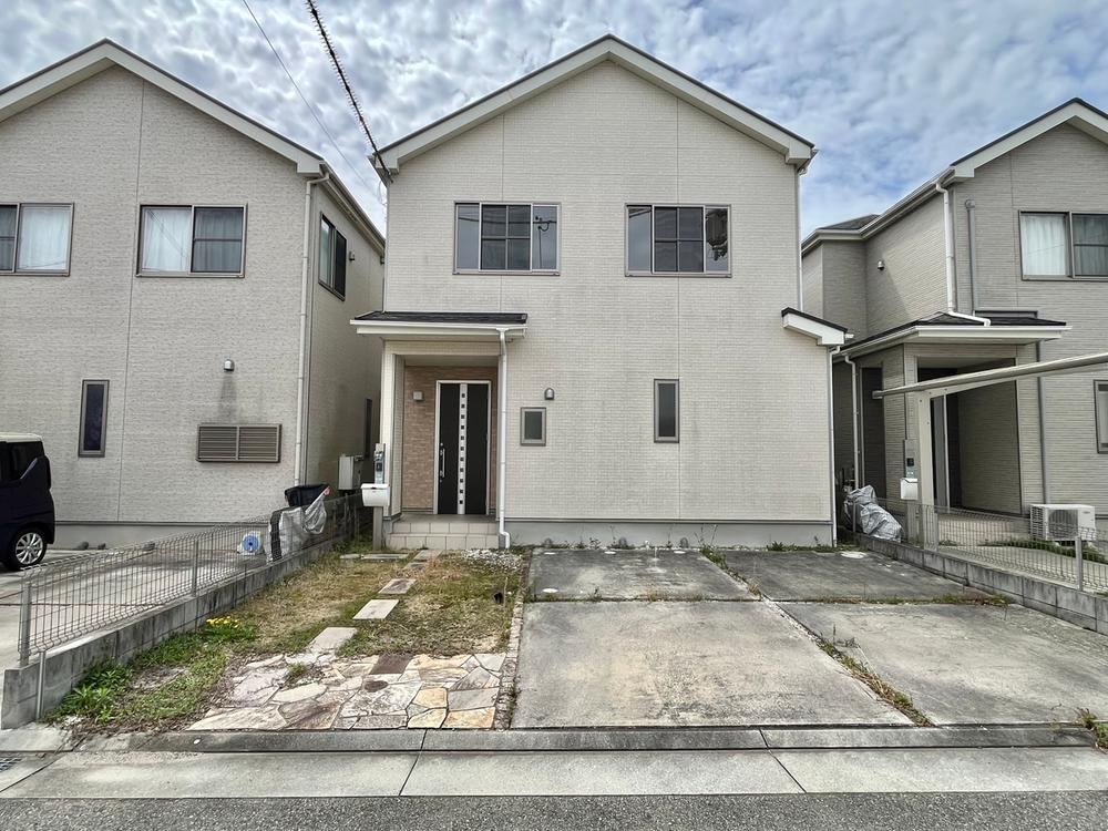 5LDK house in Nishinomiya, Hyogo - Photo 1