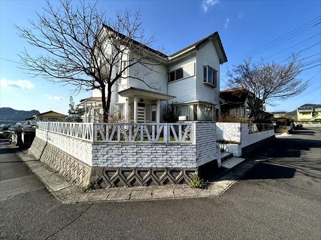 5LDK house in Kirishima, Kagoshima - Photo 1