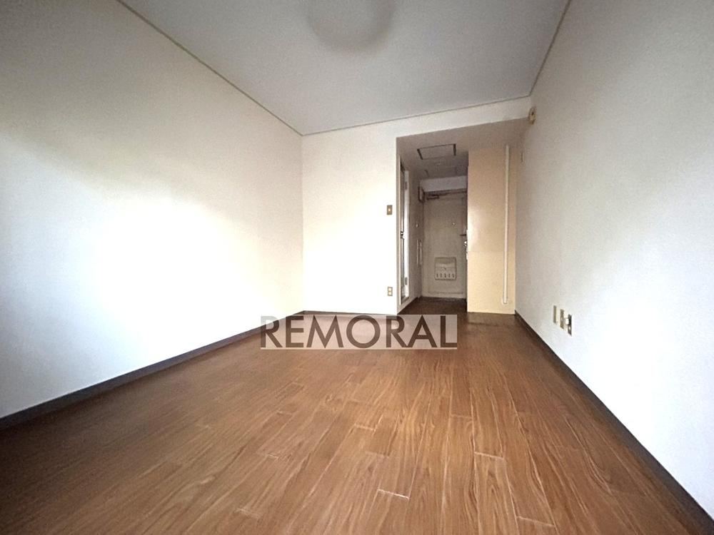 studio apartment in Nakano Ward, Tokyo - Photo 1