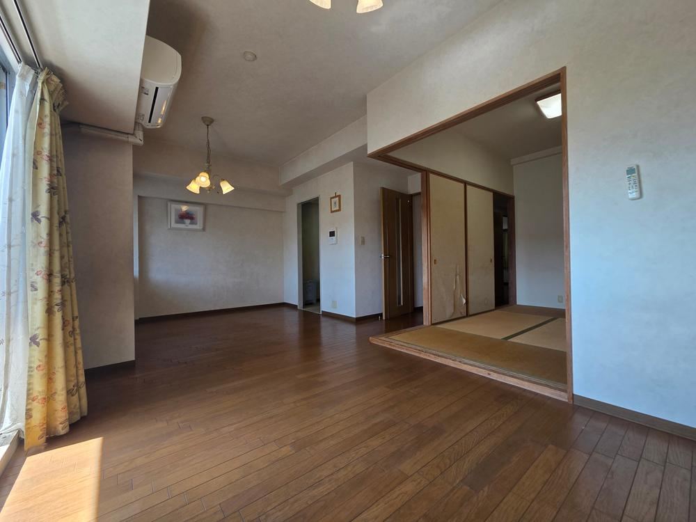 3LDK apartment in Aki Ward, Hiroshima - Photo 1