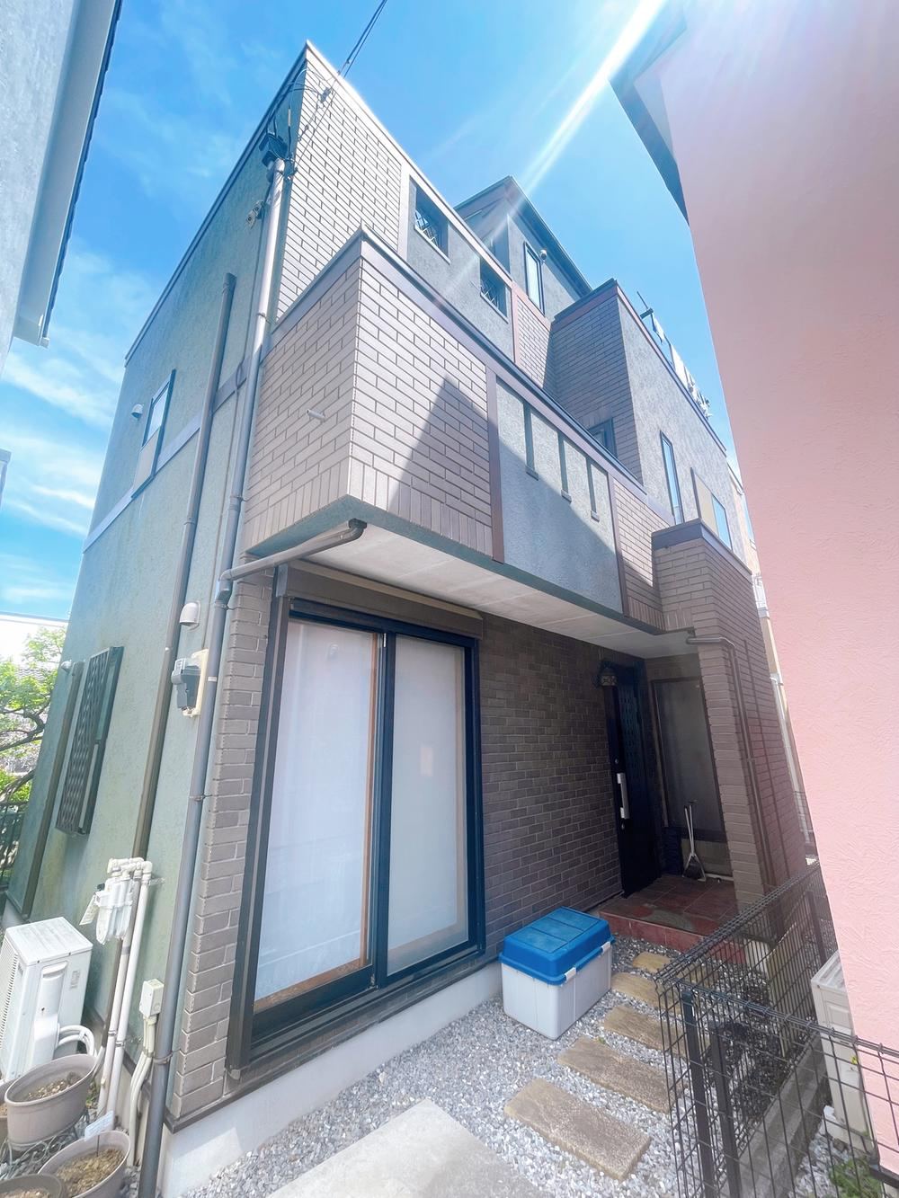 3LDK+S house in Nagareyama, Chiba - Photo 1