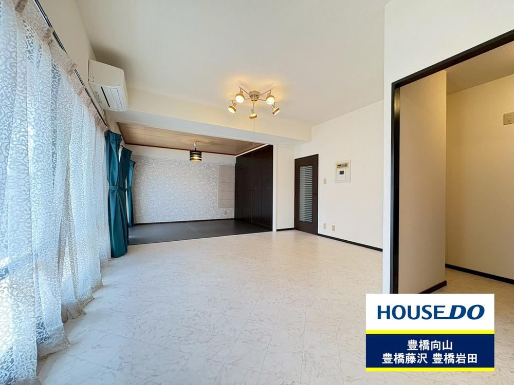 2LDK apartment in Toyohashi, Aichi - Photo 1