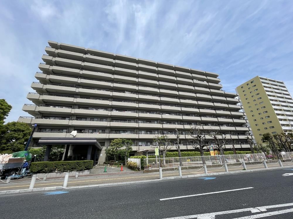 3LDK apartment in Kita Ward, Saitama - Photo 1