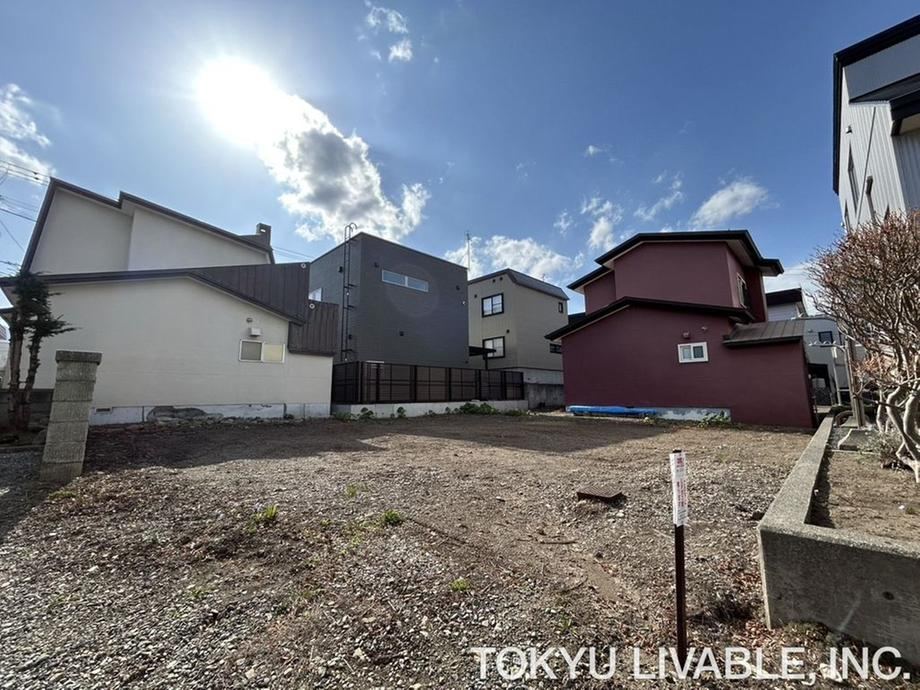 148 m² land in Nishi Ward, Sapporo, Hokkaido - Photo 1