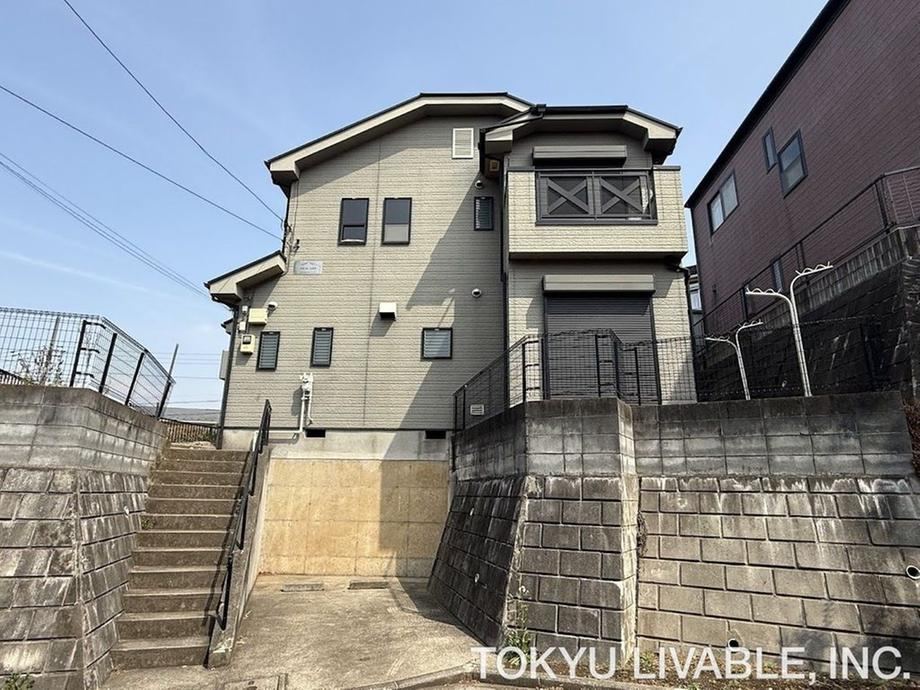 4LDK house in Tsuzuki Ward, Yokohama, Kanagawa - Photo 1