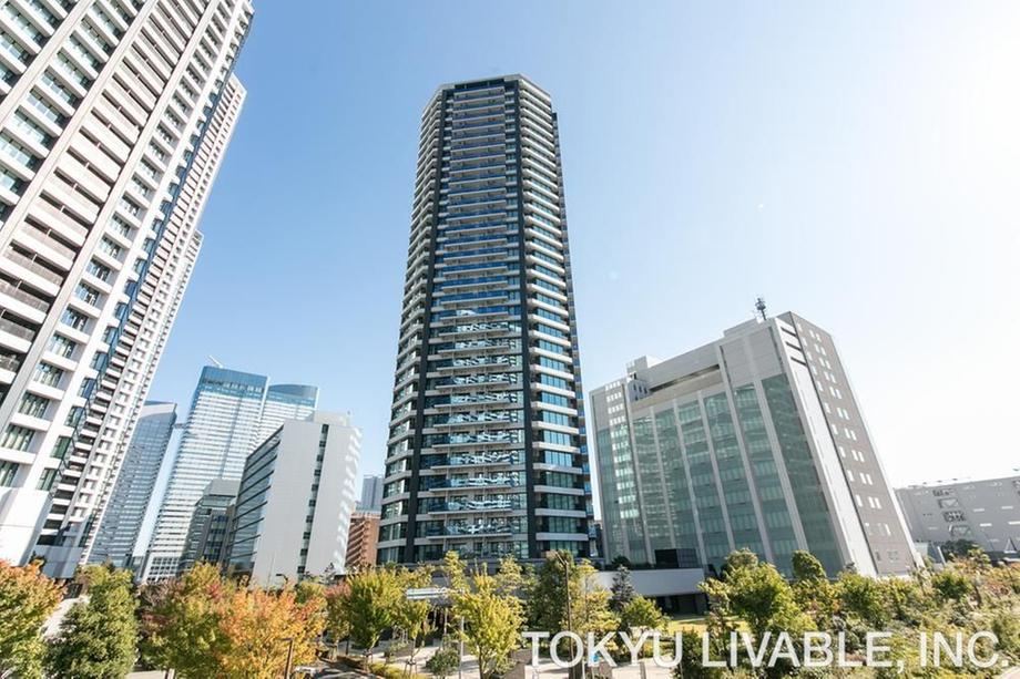 2LDK apartment in Chuo Ward, Tokyo - Photo 1