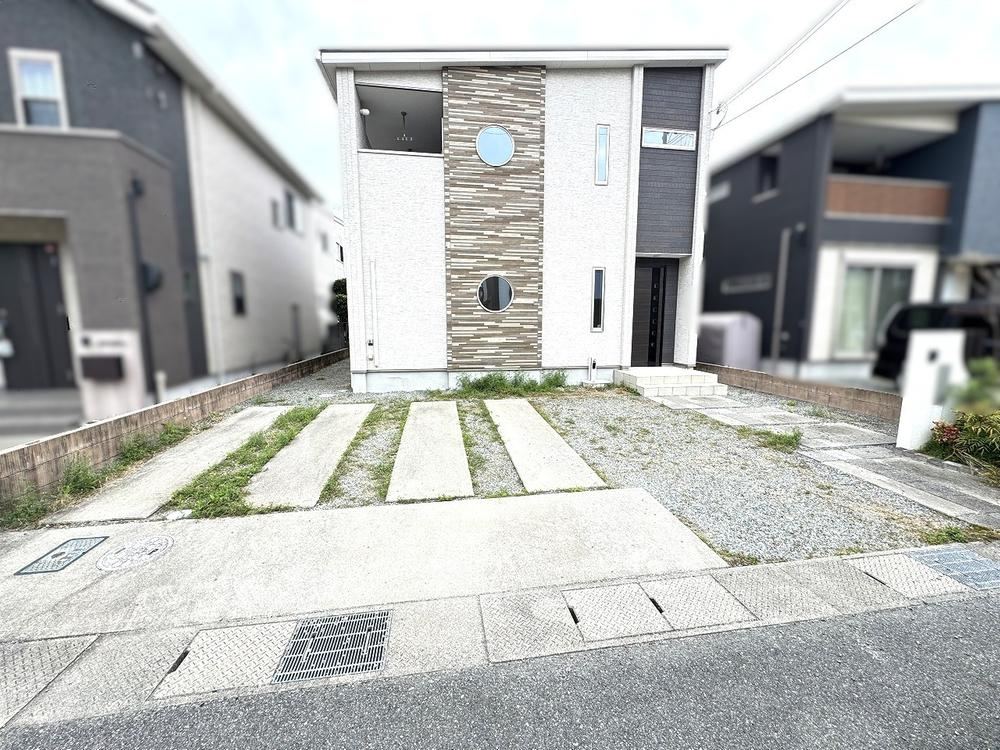 4LDK+S house in Taishi, Ibo District, Hyogo - Photo 1