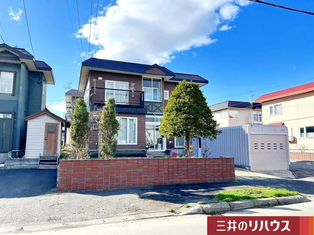 4LDK house in Higashi Ward, Sapporo, Hokkaido - Photo 1