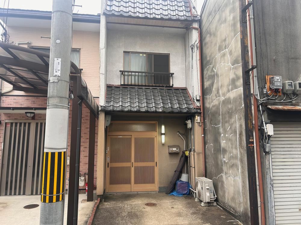 3DK house in Kamigyo Ward, Kyoto - Photo 1