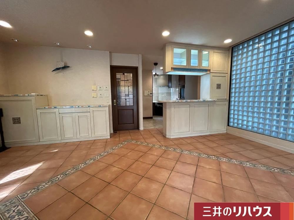 3LDK+S house in Itabashi Ward, Tokyo - Photo 1