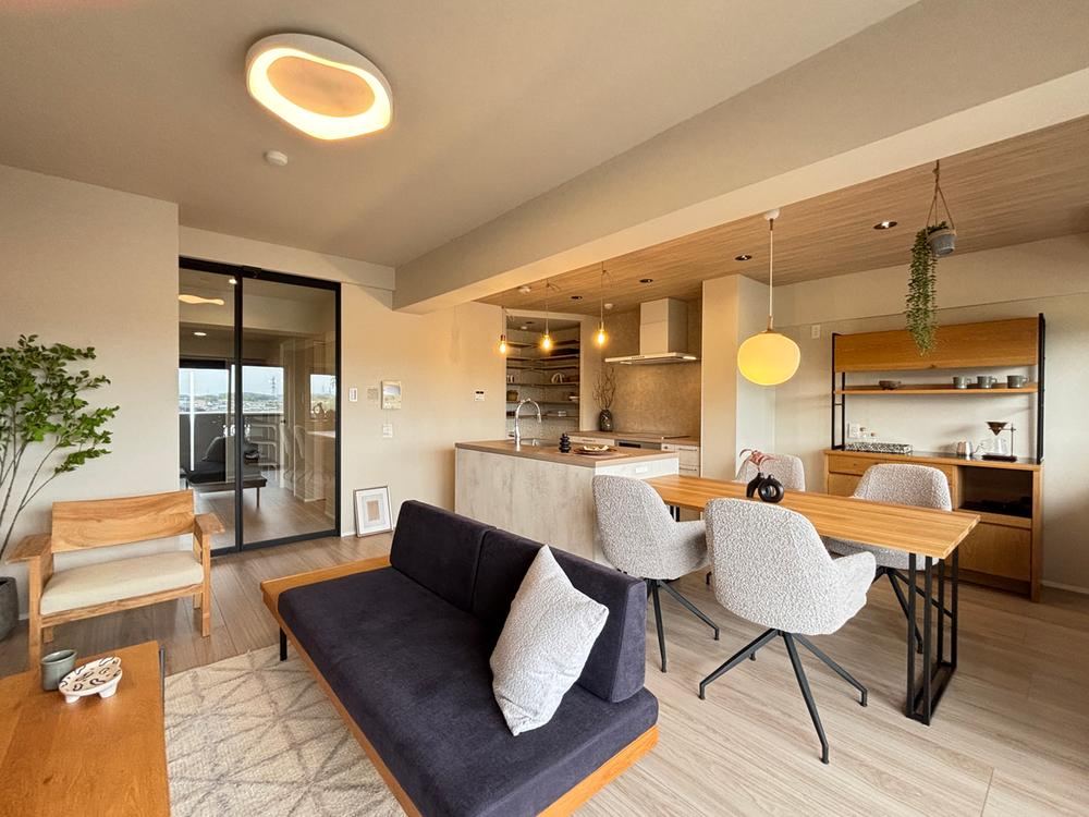 3LDK+S apartment in Chikushino, Fukuoka - Photo 1