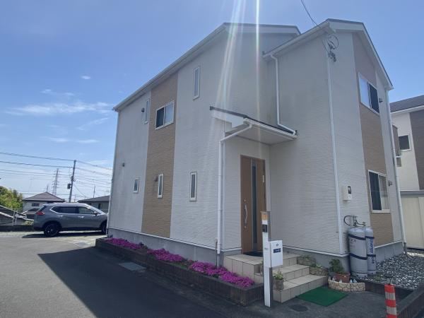 4LDK+2S house in Fuji, Shizuoka - Photo 1