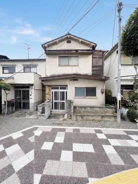 4DK house in Kaizuka, Osaka - Photo 1