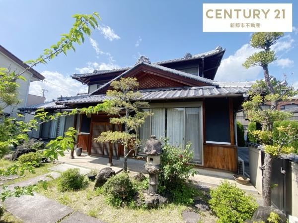 7LDK house in Soja, Okayama - Photo 1