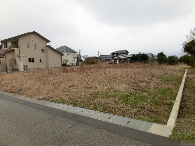 280 m² land in Kaga, Ishikawa - Photo 1
