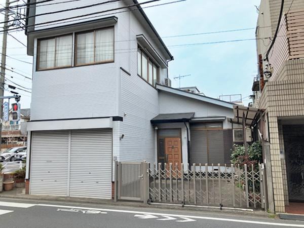 158 m² land in Mitaka, Tokyo - Photo 1