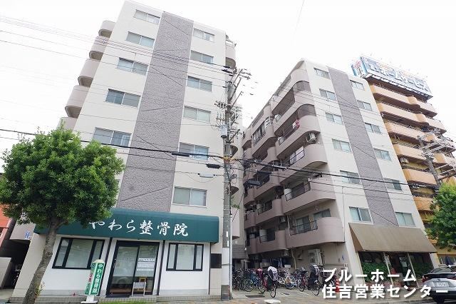 2LDK apartment in Sumiyoshi Ward, Osaka - Photo 1