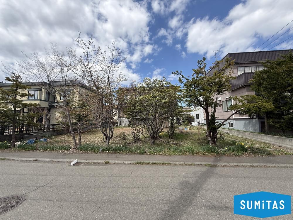 436 m² land in Higashi Ward, Sapporo, Hokkaido - Photo 1