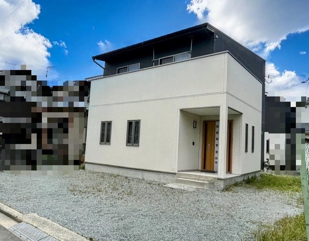 4LDK house in Himeji, Hyogo - Photo 1