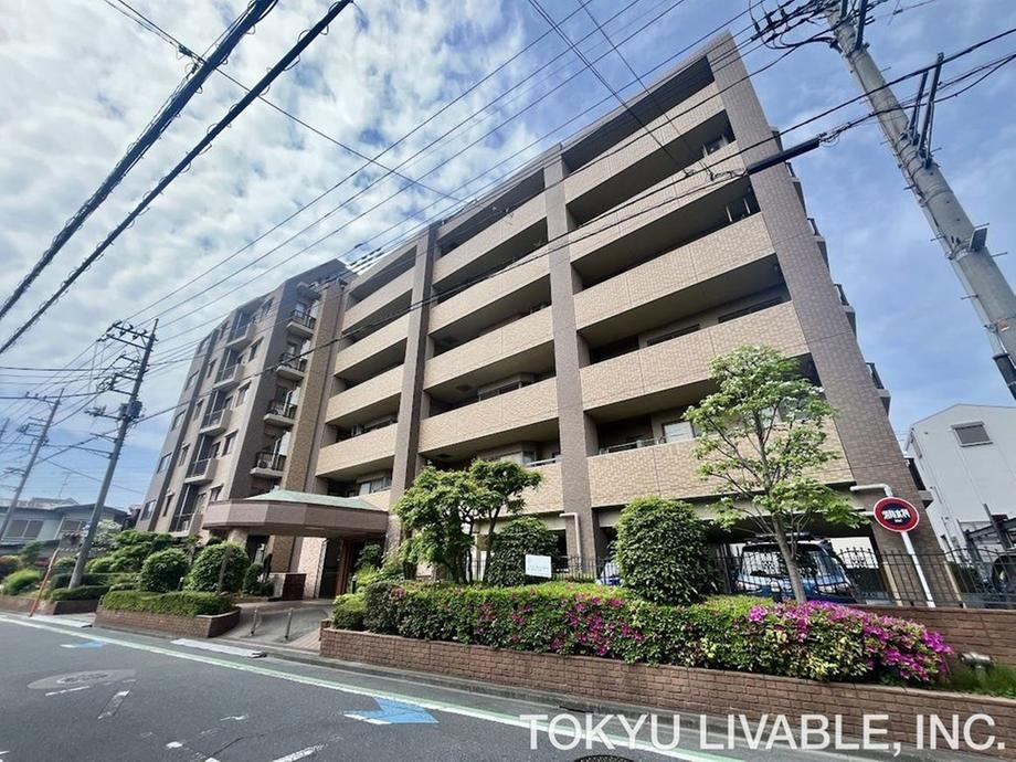 3LDK apartment in Urawa Ward, Saitama - Photo 1