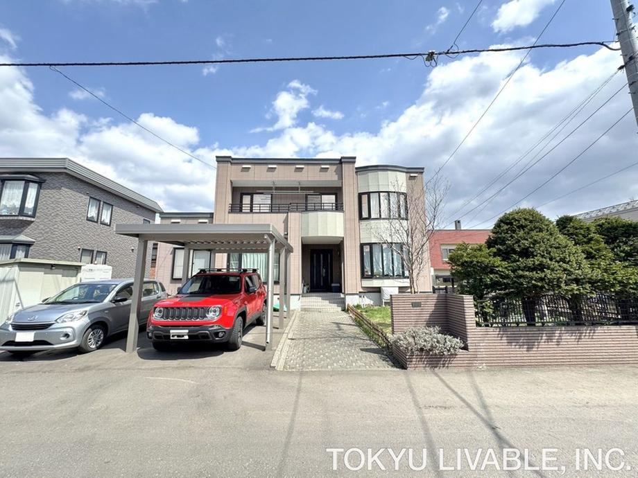6LDK+S house in Nishi Ward, Sapporo, Hokkaido - Photo 1