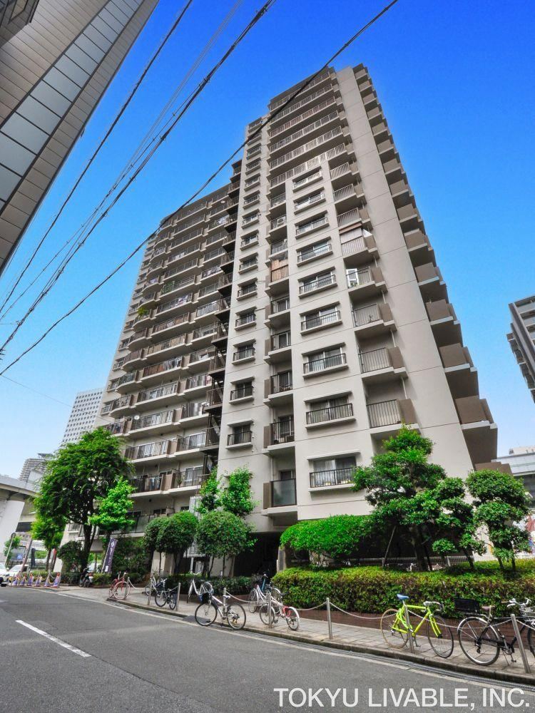 4LDK apartment in Nishi Ward, Osaka - Photo 1