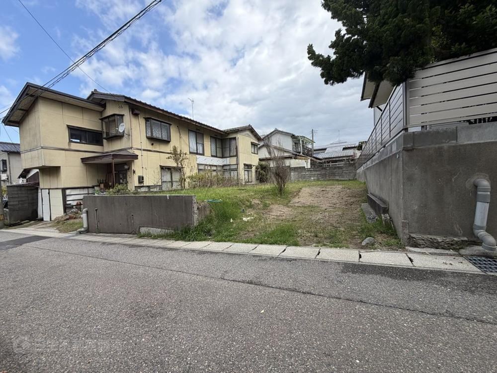 166 m² land in Nishi Ward, Niigata - Photo 1