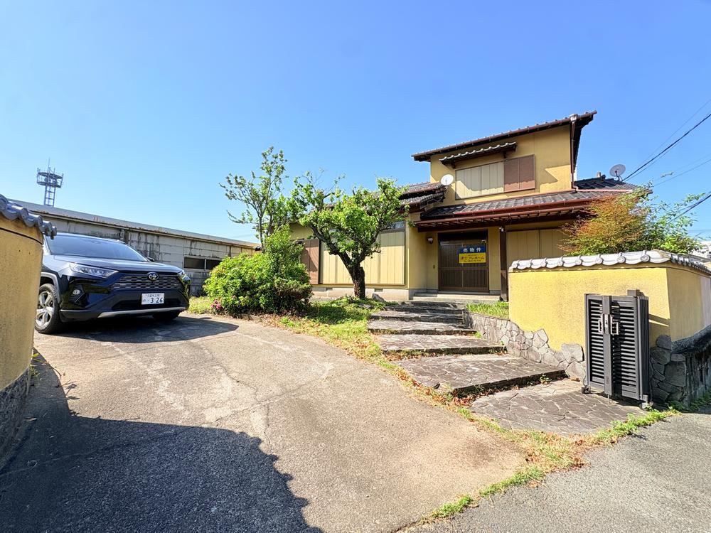 4K+S house in Kurume, Fukuoka - Photo 1