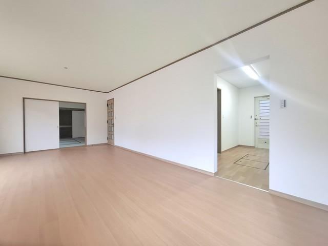4LDK house in Wakaba Ward, Chiba - Photo 1