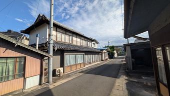 11LDK house in Ibara