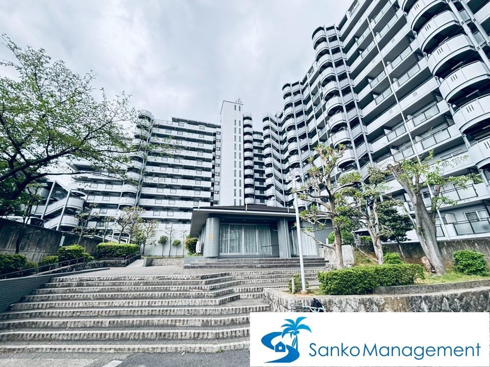 3LDK apartment in Higashi Ward, Sakai, Osaka - Photo 1