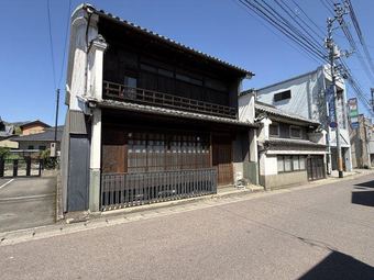 14LDK house in Mima