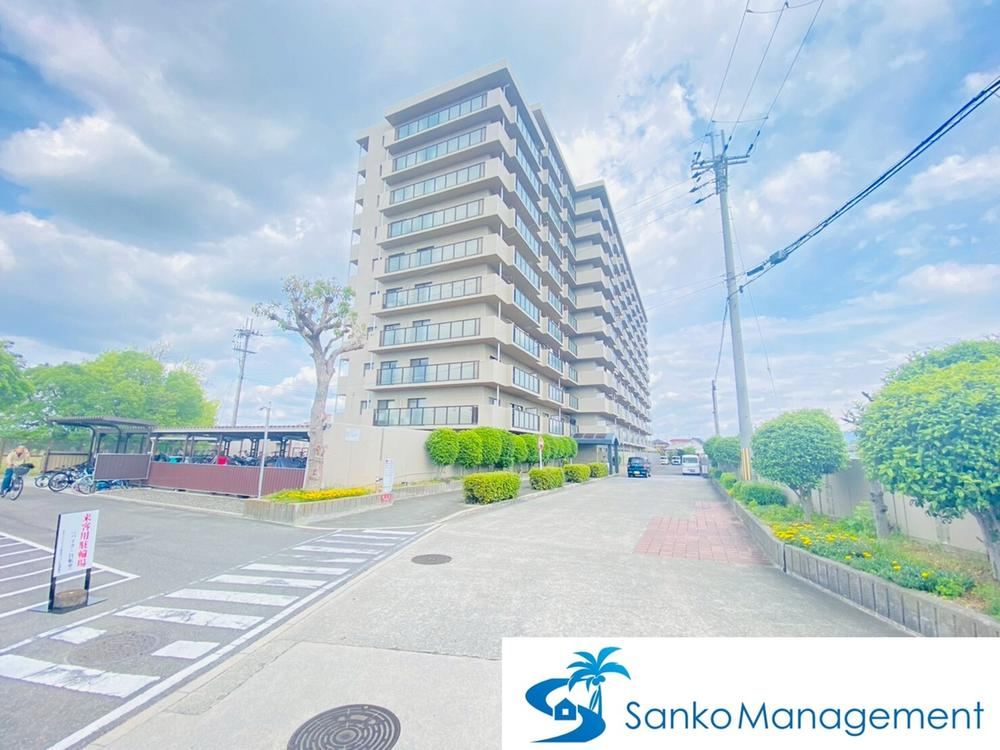 4LDK apartment in Higashi Ward, Sakai, Osaka - Photo 1