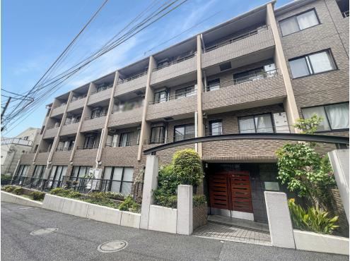 1LDK+S apartment in Minato Ward, Tokyo - Photo 1